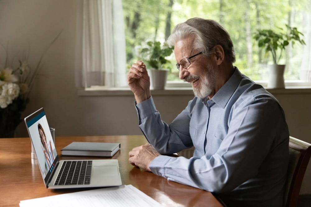 Online rehabilitation session with a speech therapist